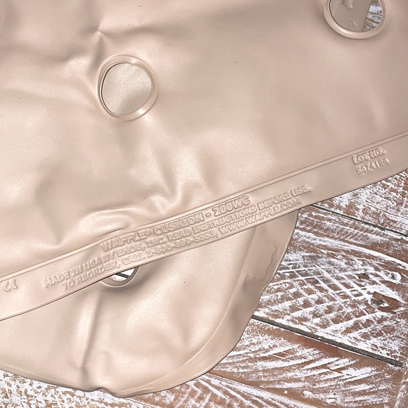 ♿️EHOB Seat Cushion Waffle® Inflatable 17"x17"x1.5"  Wheelchair - Picture 9 of 10